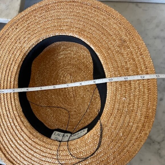 LAURA ASHLEY Vintage Straw Boater Hat with Navy White Ribbon Accent OS - Picture 14 of 16